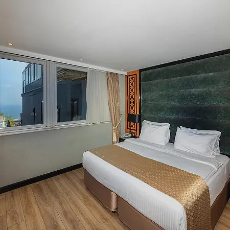 Hotell Aristocrat 3*
