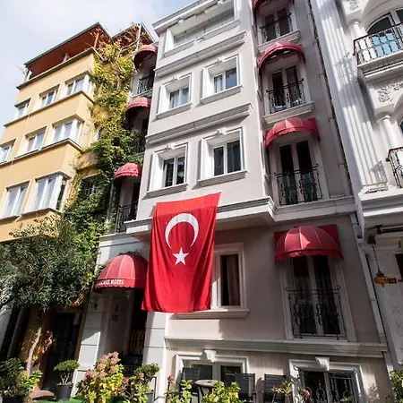 Aristocrat Hotel