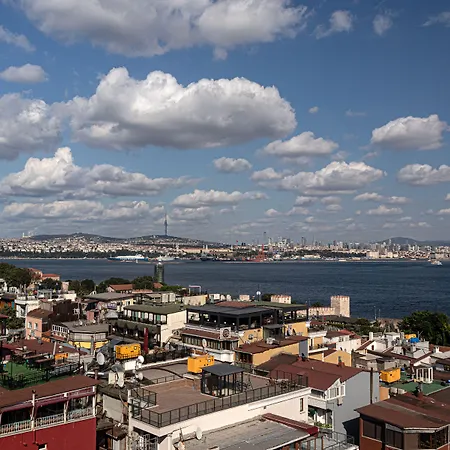 아리스토크레트 3*